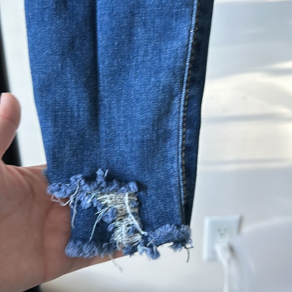 Blue Ripped Jeans - Picture 5 of 5